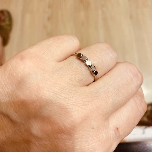 18K Gold Plated Beaded Delicate Ring size 7, 8 - Picture 7 of 7